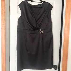 COPY - Dressbarn plus size satin Vneck dress